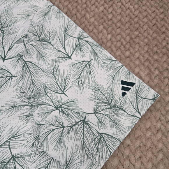 Men's Green Leaf Print Shirt - Picture 10 of 11